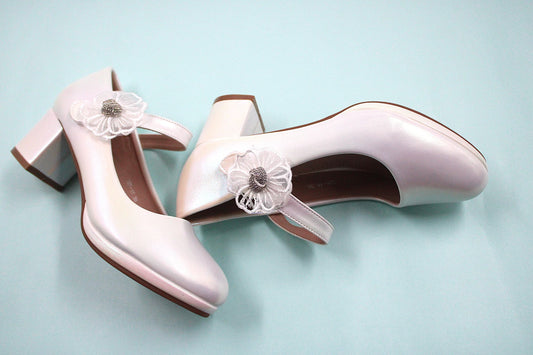 Girls white chic heel by Ket kids