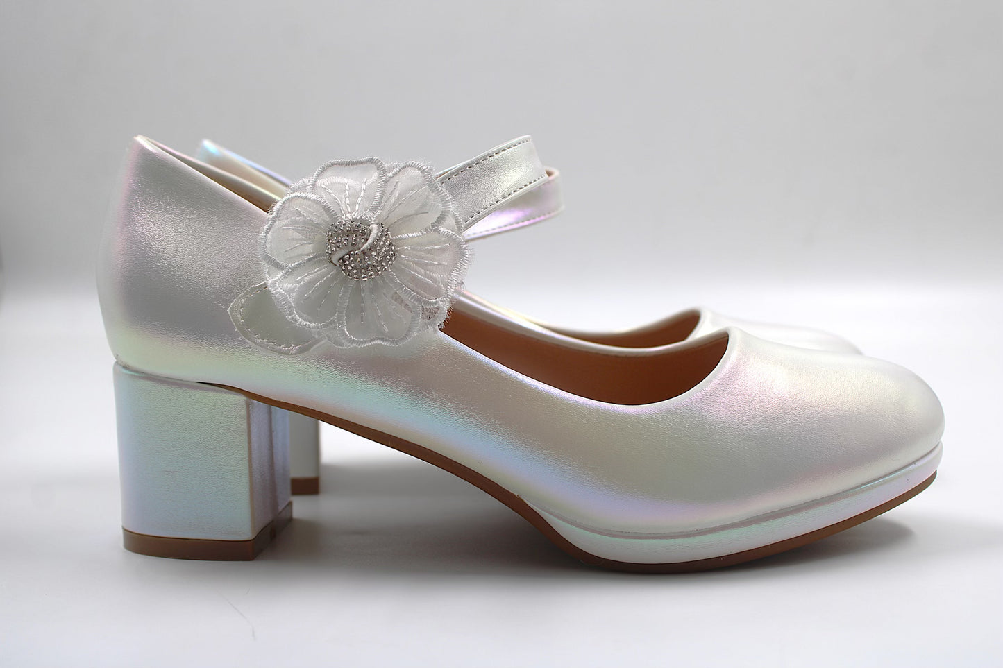 Girls white chic heel by Ket kids