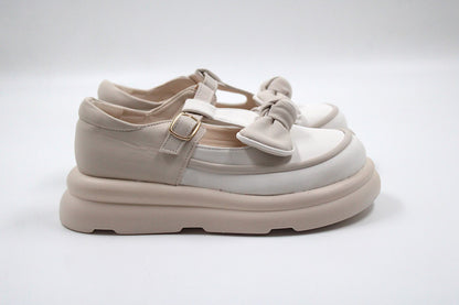 Girls beige casual loafer by Ket kids