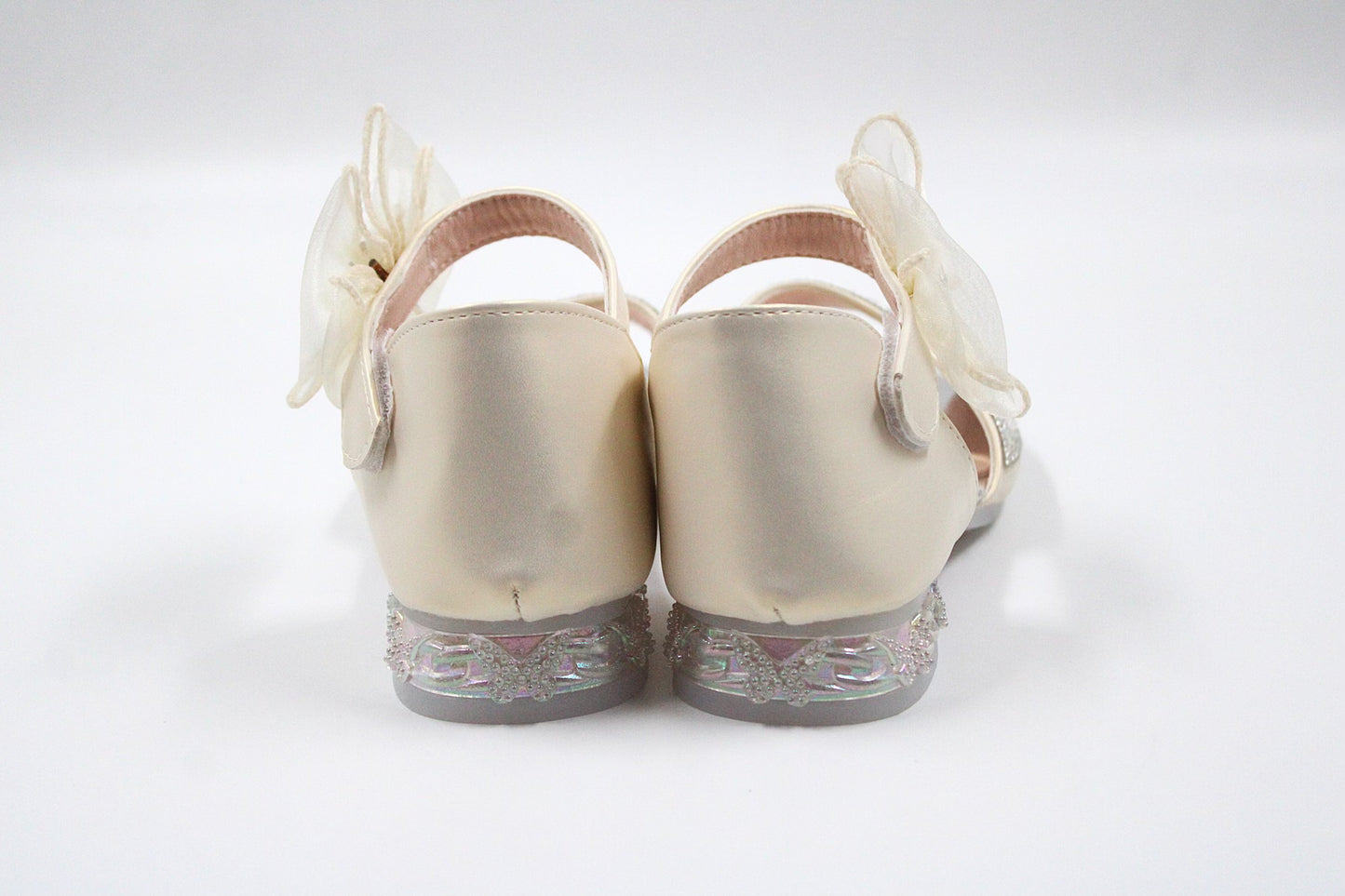 Girl white premium sandal by Ket kids