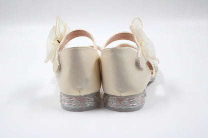 Girl white premium sandal by Ket kids