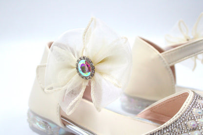 Girl white premium sandal by Ket kids