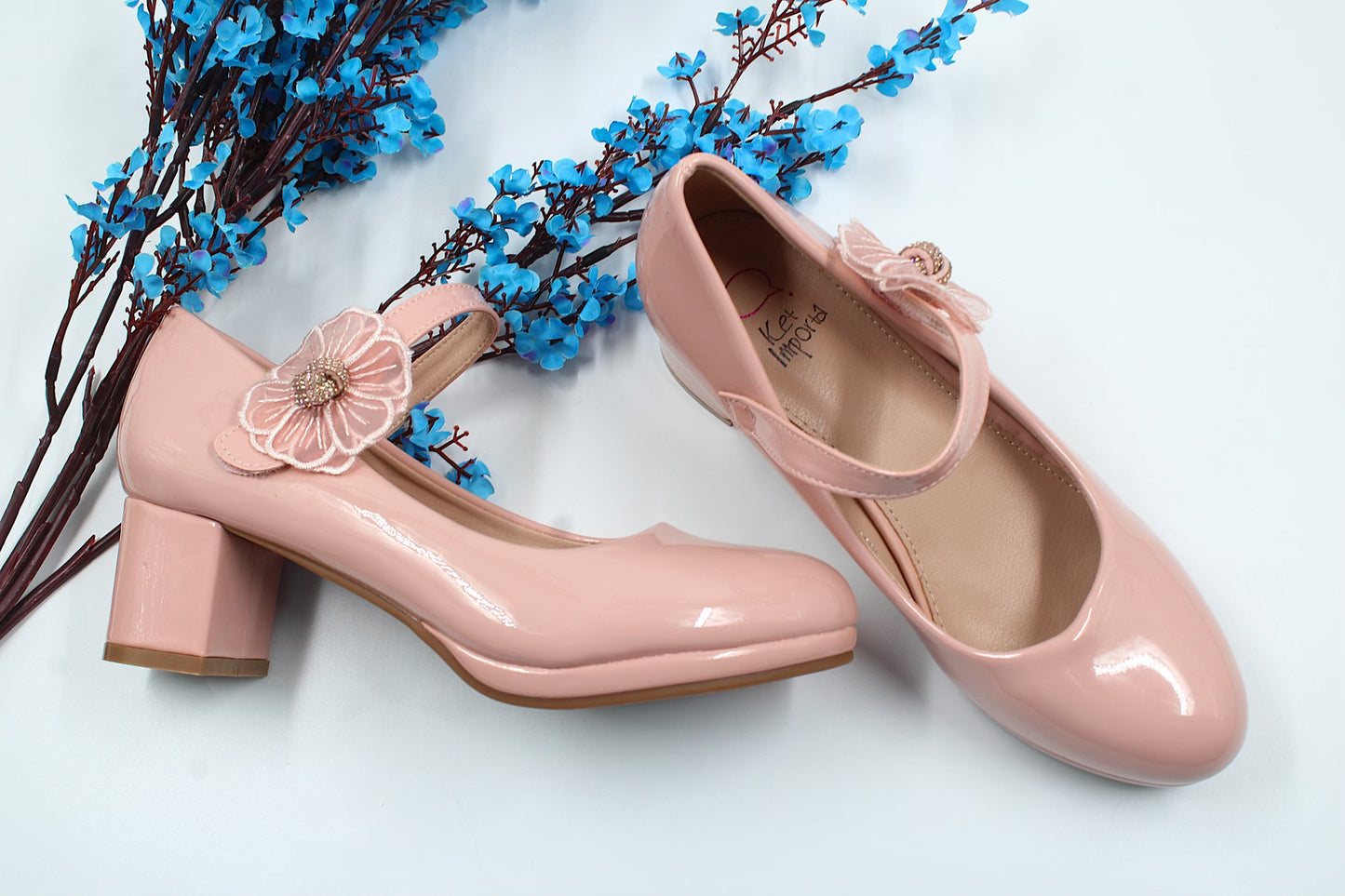 Girls pink luxurious heel by Ket kids