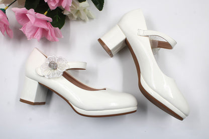 Girls white luxurious heel by Ket kids