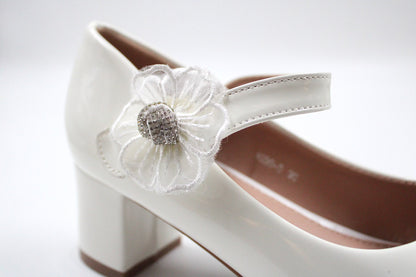 Girls white luxurious heel by Ket kids