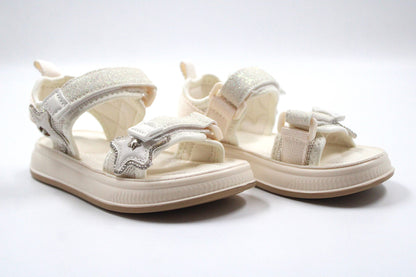 Girls white comfortable sandal by Ket kids