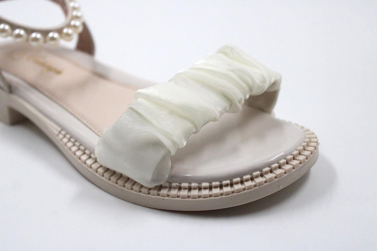 Girls white glamorous sandal by Ket kids