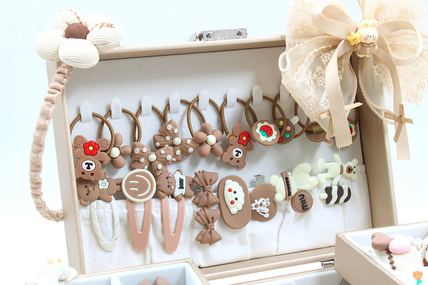 Crown Jewel Box with accessories - chocolate