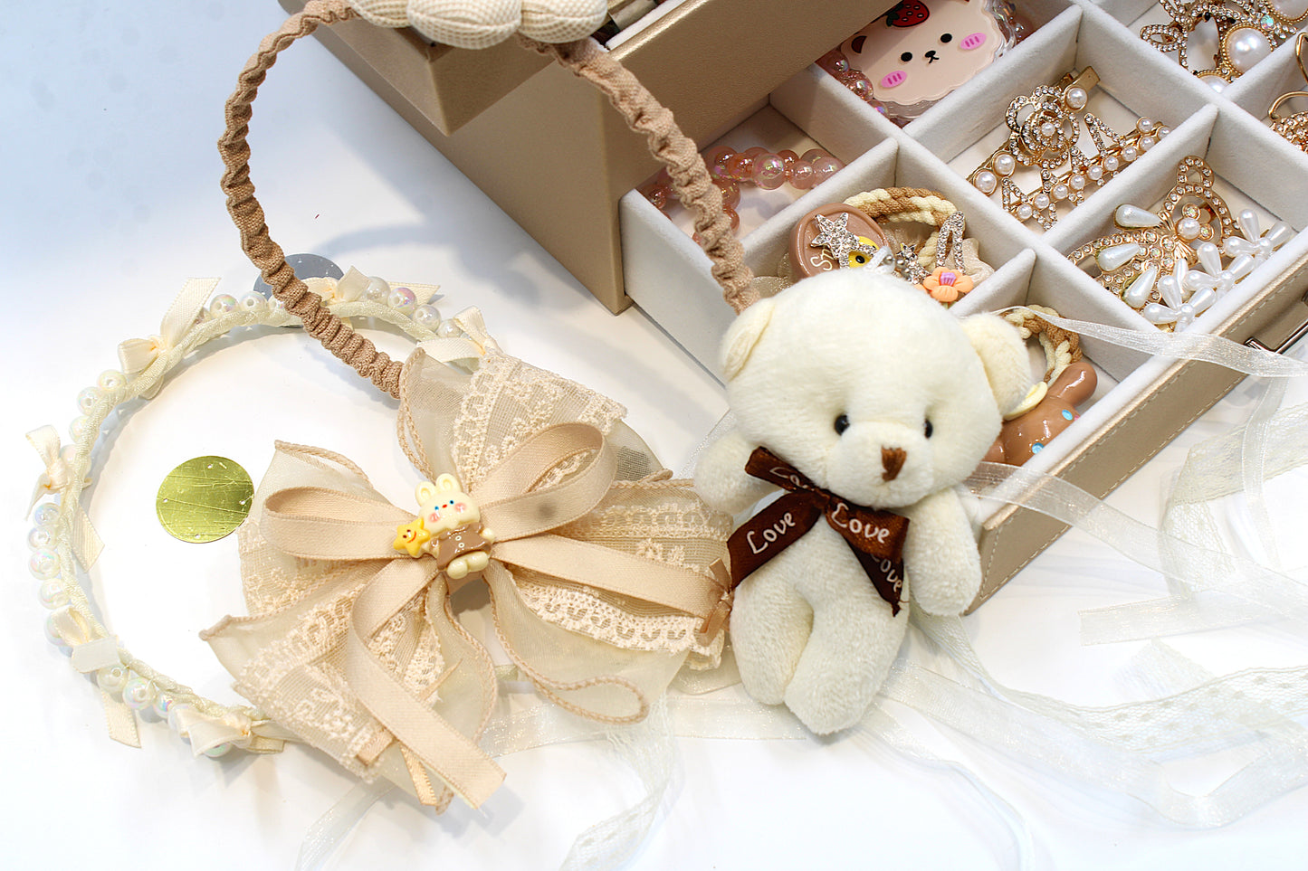 Crown Jewel Box with accessories - chocolate