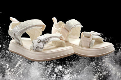 Girls white comfortable sandal by Ket kids